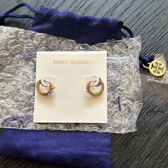 NWT Tory Burch Hoops - Picture 2 of 4